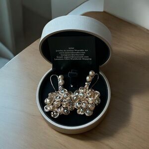 The Whisper of Grace Earrings